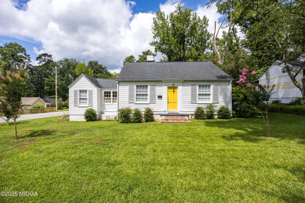 180515 - 556 Marjorie Place - Joanna "JoJo" Jones