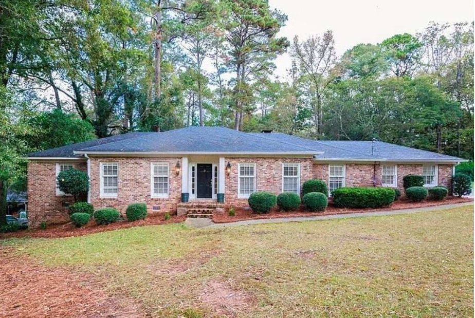 - Joanna "JoJo" Jones