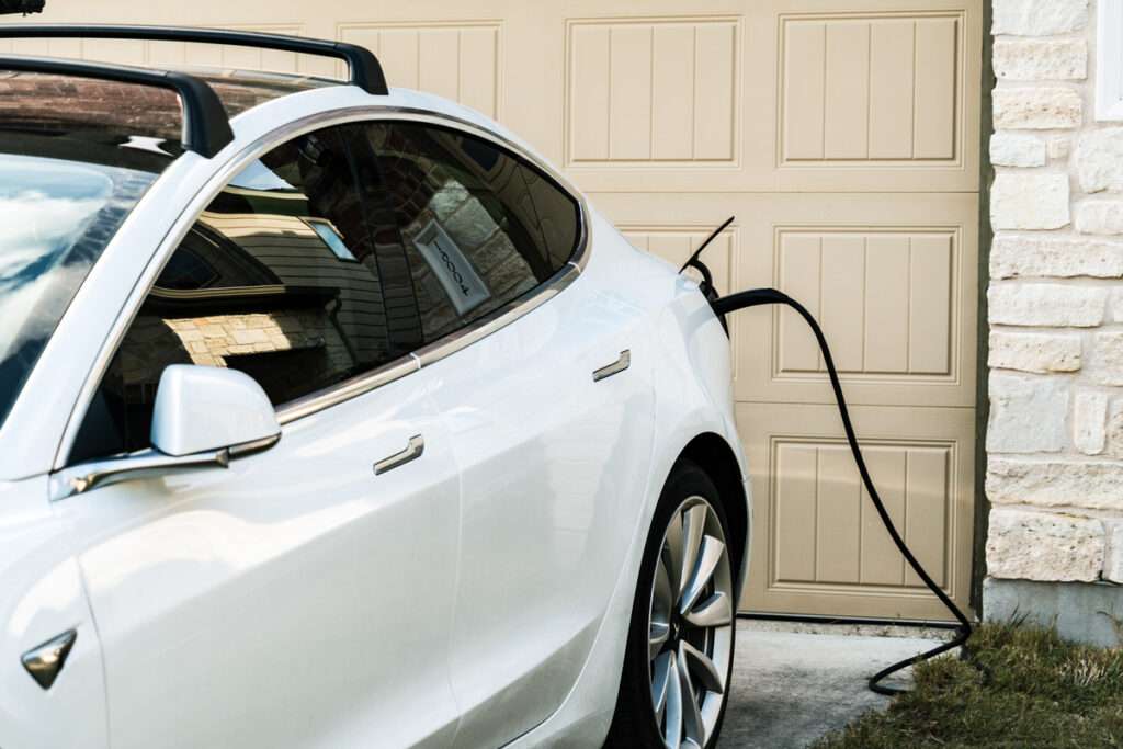 - Joanna "JoJo" Jones