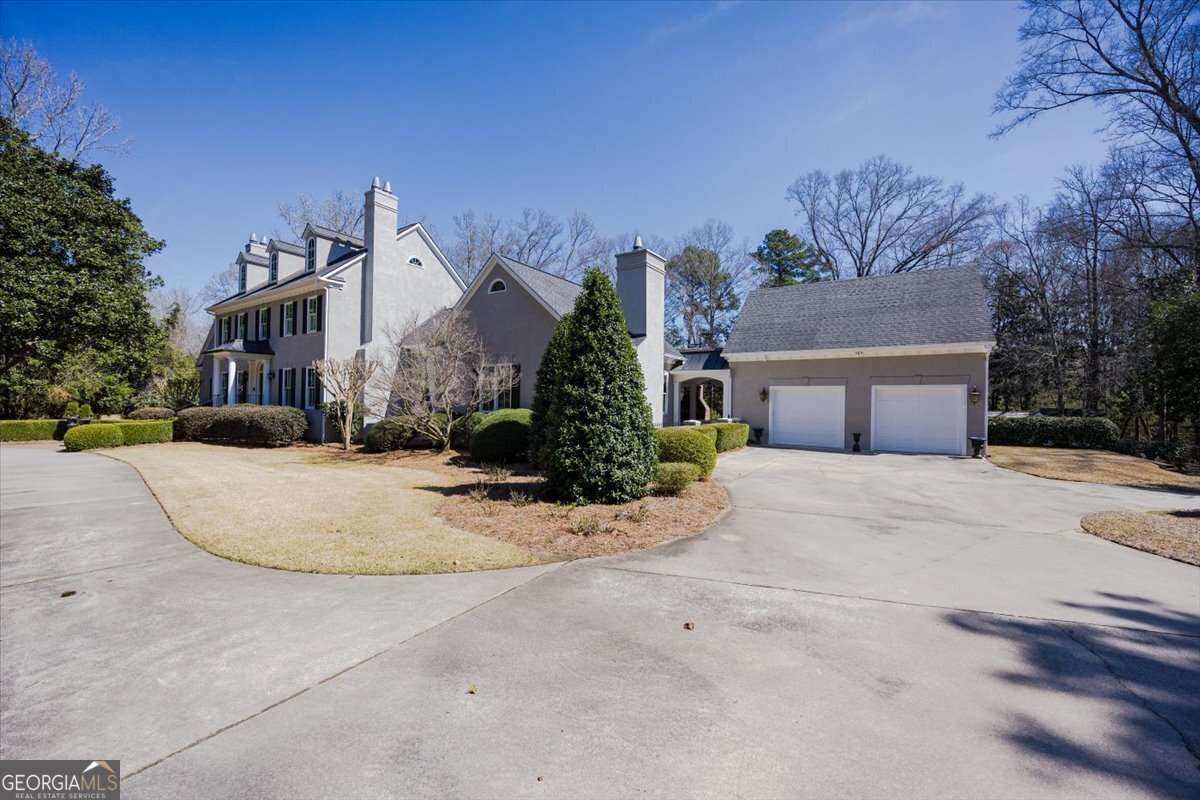 110 Woodmere Trail Macon GA | Luxury Estate in North Macon
