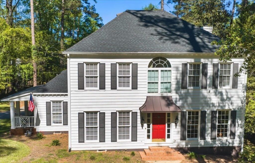 - Joanna "JoJo" Jones