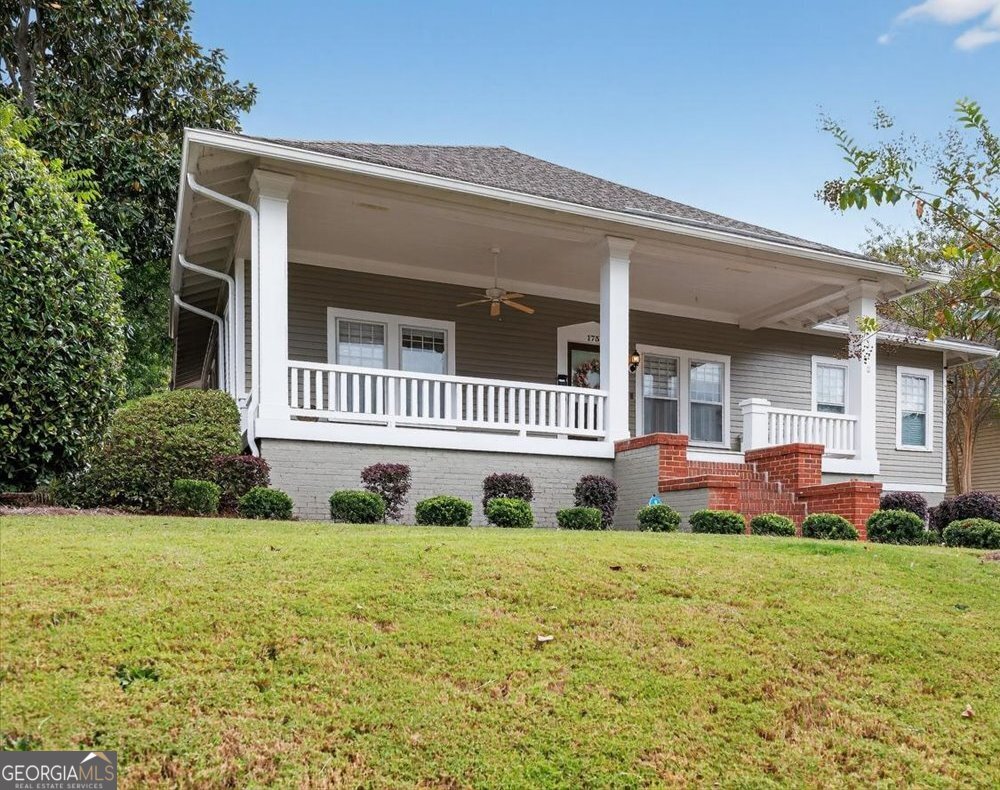 Front view of adorable updated and ready for you this charming midtown cottage in Macon