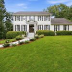 Homes for Sale from $700K to $1 Million in Macon, GA