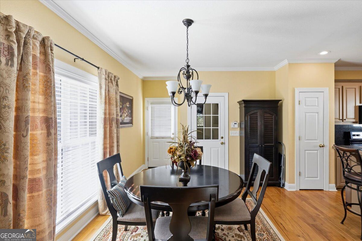 Separate dining room at 369 Ivystone Drive